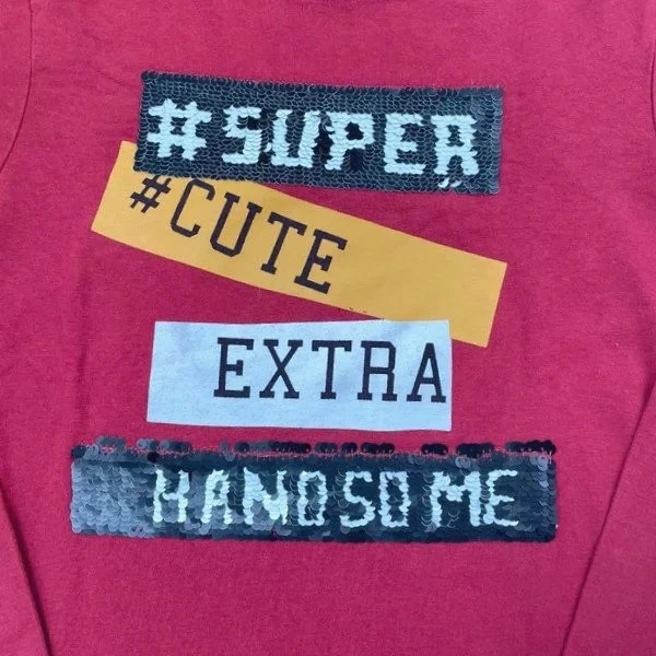 Camiseta de mangas compridas para meninos de 10 anos vermelha - padrão de lantejoulas, muito bom estado – photo 4